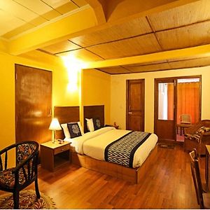 Hotel Shambhala
